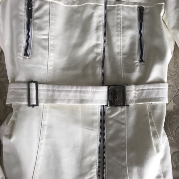 Zara Basic Blazer - Picture 2 of 6